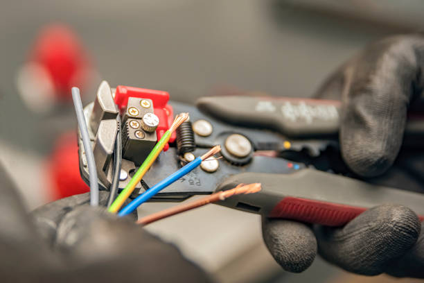 Best Electrical Installation Contractor  in North Bonneville, WA